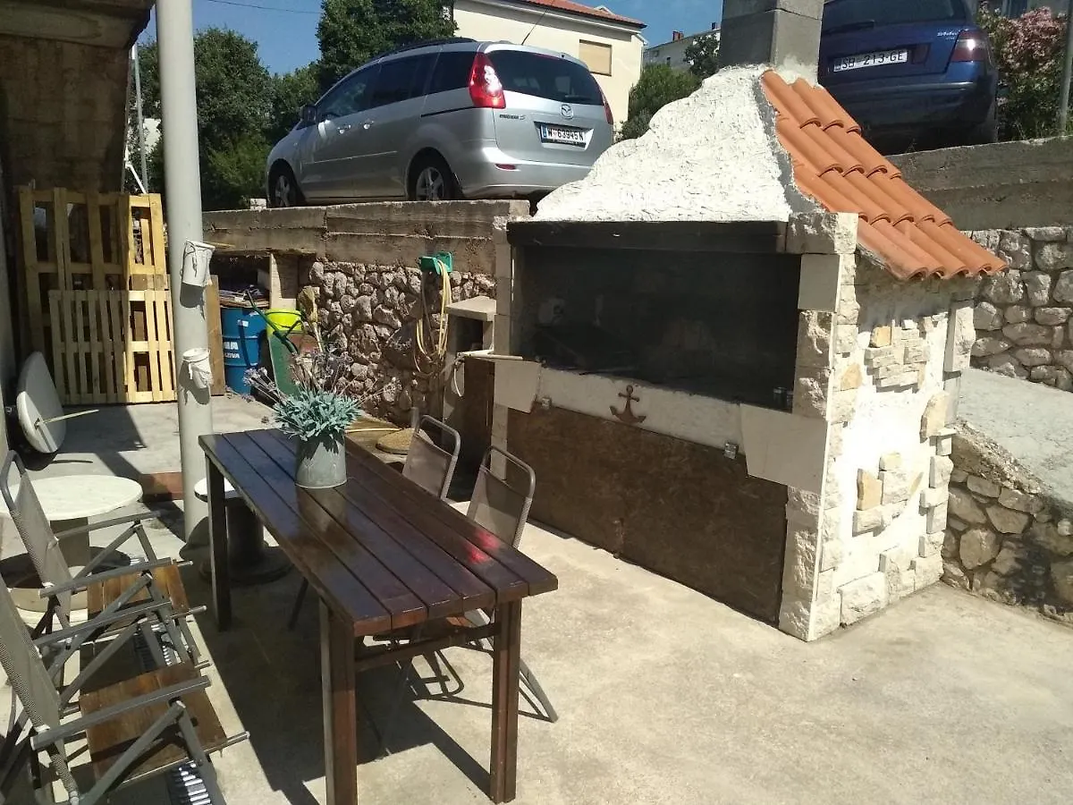 App Zeljka, 200M Beach Novi Vinodolski