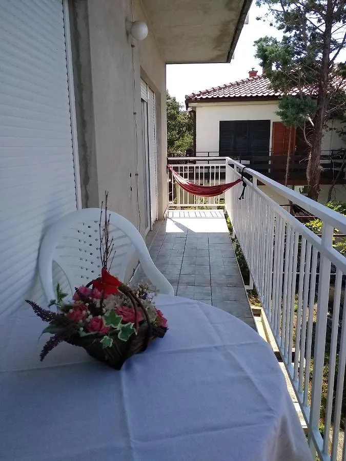 App Zeljka, 200M Beach Novi Vinodolski Apartment