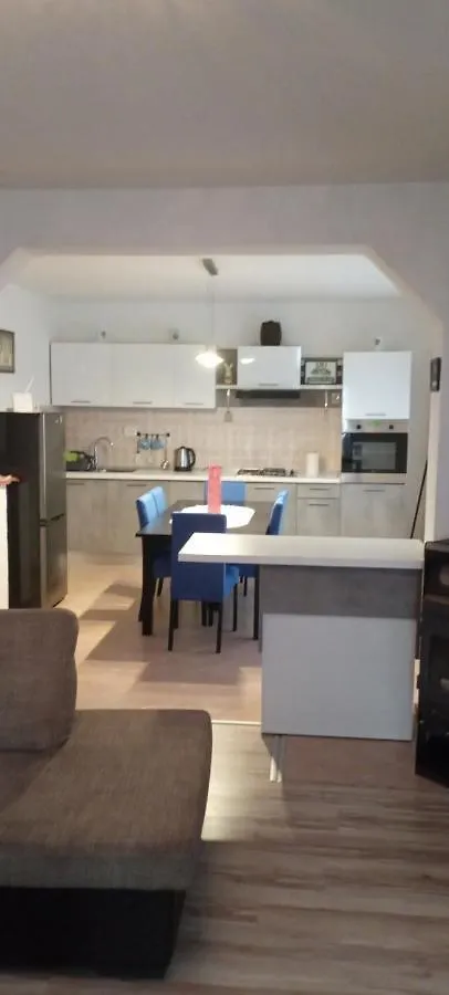 App Zeljka, 200M Beach Novi Vinodolski