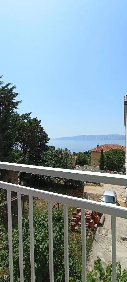 Apartment App Zeljka, 200M Beach Novi Vinodolski